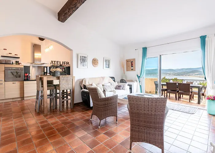 Terra Di Sole - Vue Et Montagne * Grosseto-Prugna